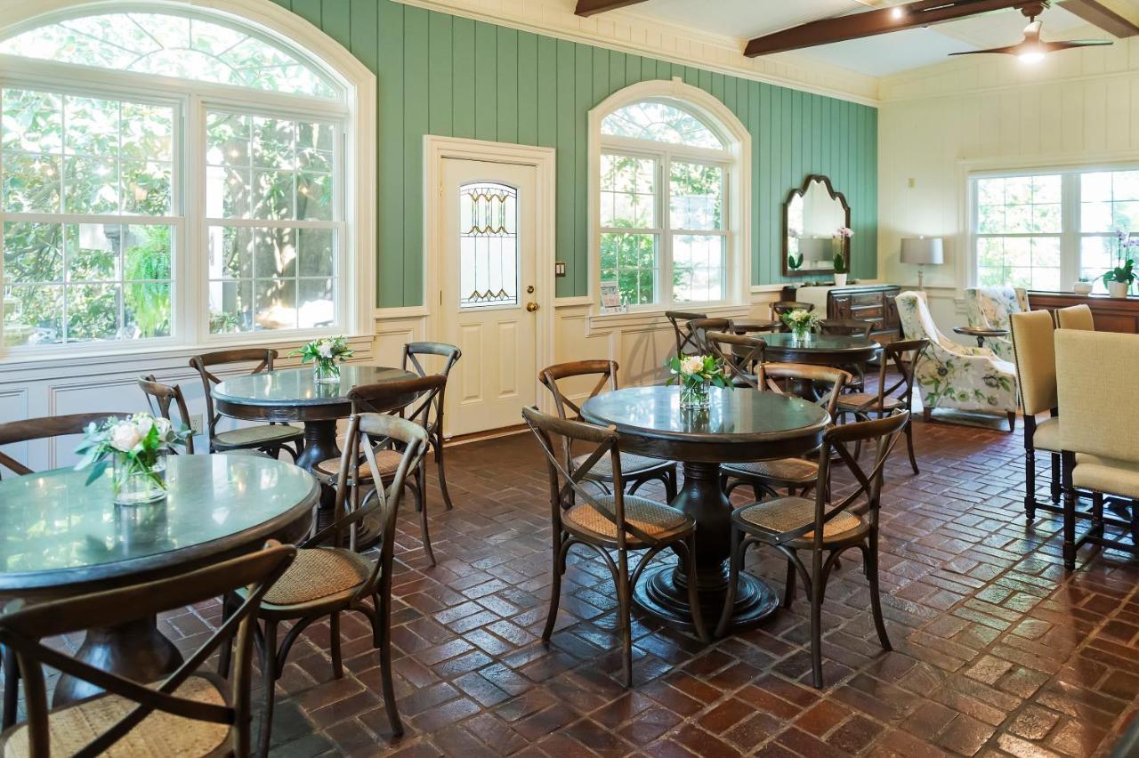 Bed & Breakfast Arrowhead Durham